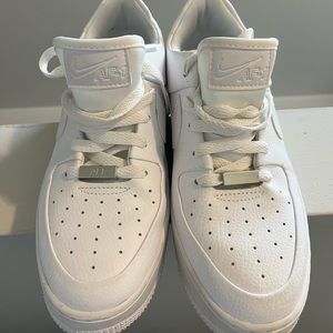 Nike Air Force 1s Sage Low